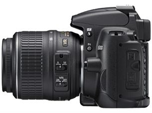 Peegelkaamera D5000 + 18-55 VR objektiiv, Nikon