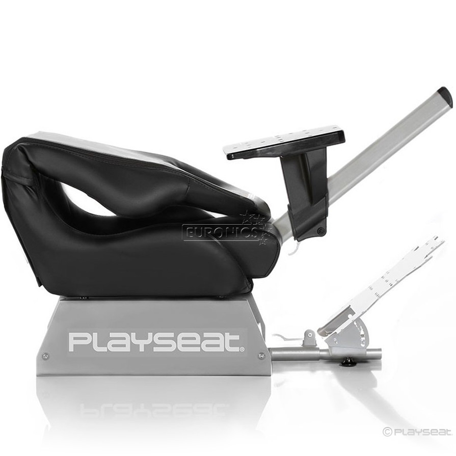 Гоночное кресло Playseat Revolution